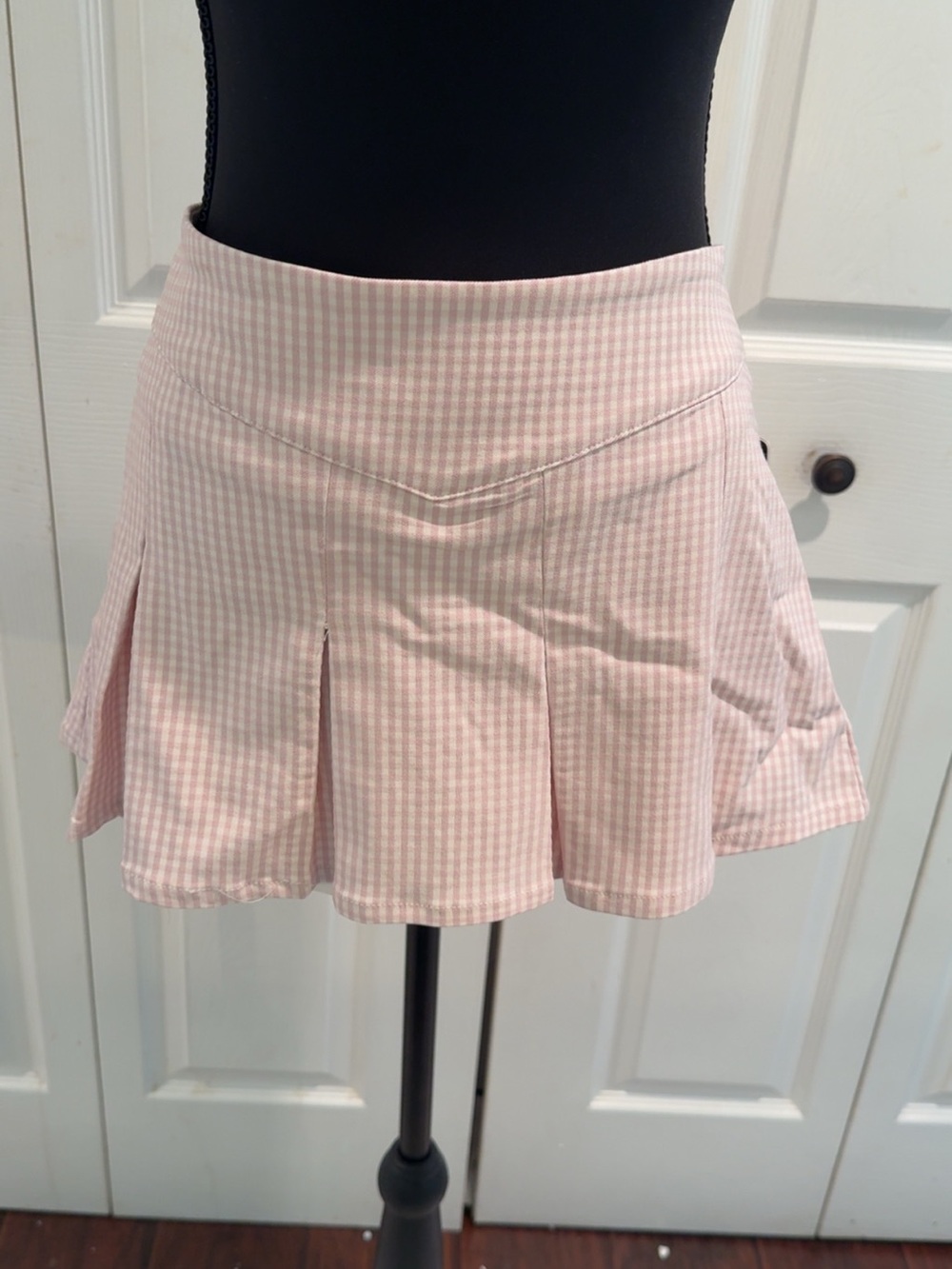 Madden Girl Light Pink Gingham Pleated Circle Skirt